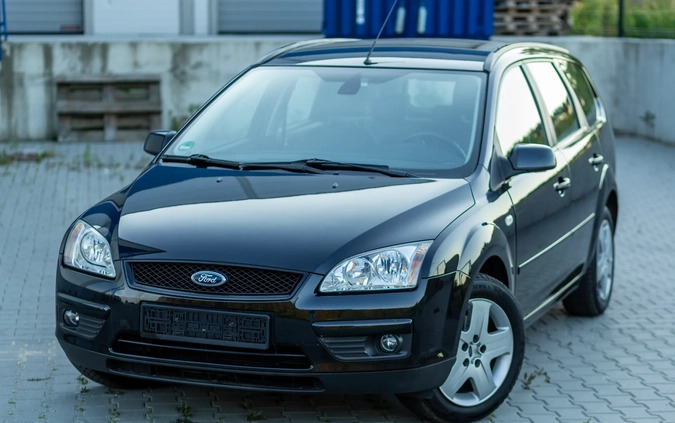Ford Focus cena 11500 przebieg: 181569, rok produkcji 2007 z Góra małe 667